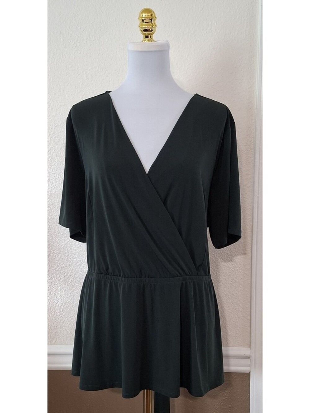 Women's Lane Bryant Short Sleeve Blouse Plus Size 22/24 Dark Green